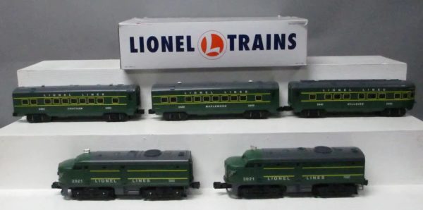 Lionel # 82726 Postwar Green Also FA O Gauge Diesel Passenger Set For Discount